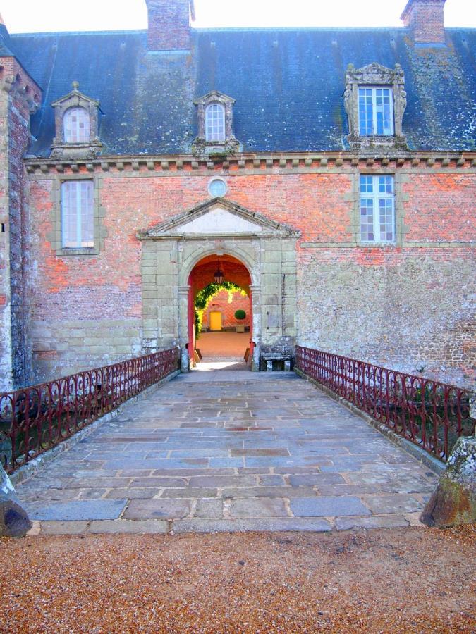 Le Beauregard Bed and Breakfast Rânes Exterior foto