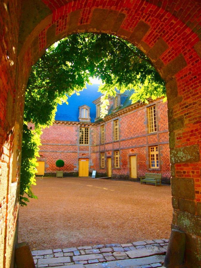 Le Beauregard Bed and Breakfast Rânes Exterior foto